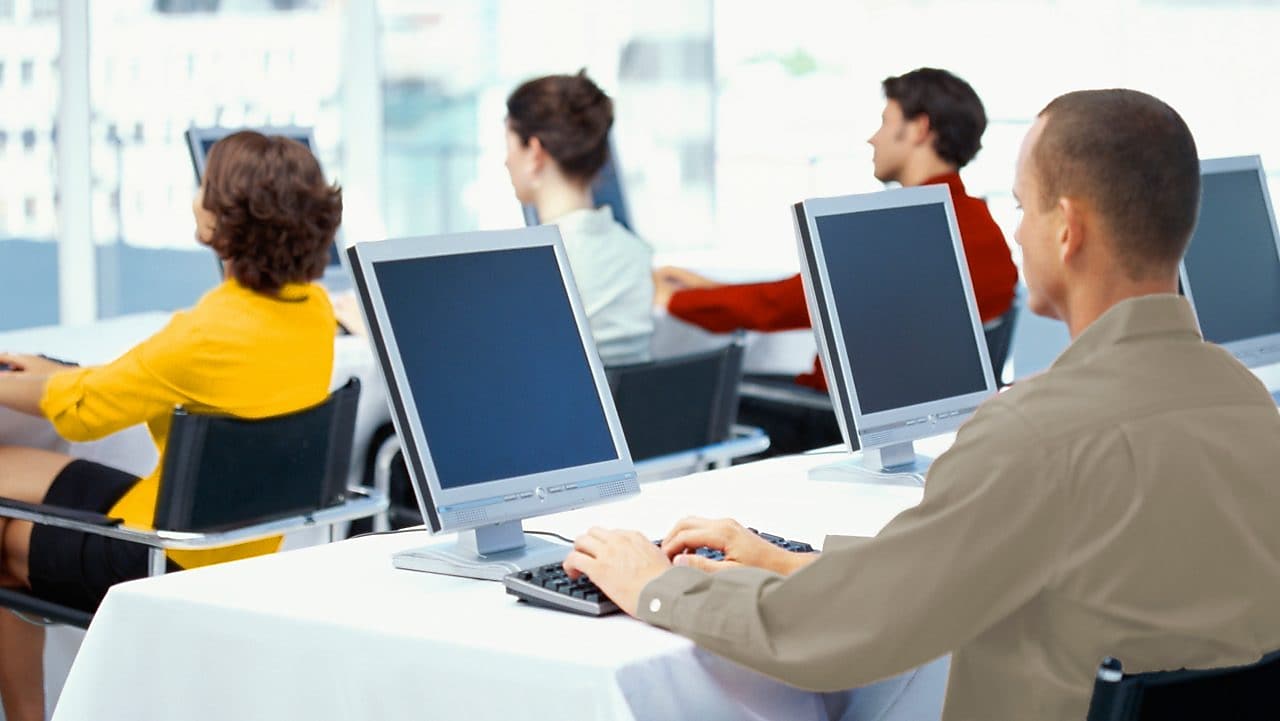 台灣殼牌服務團隊和辦公室的詳細聯絡方式。